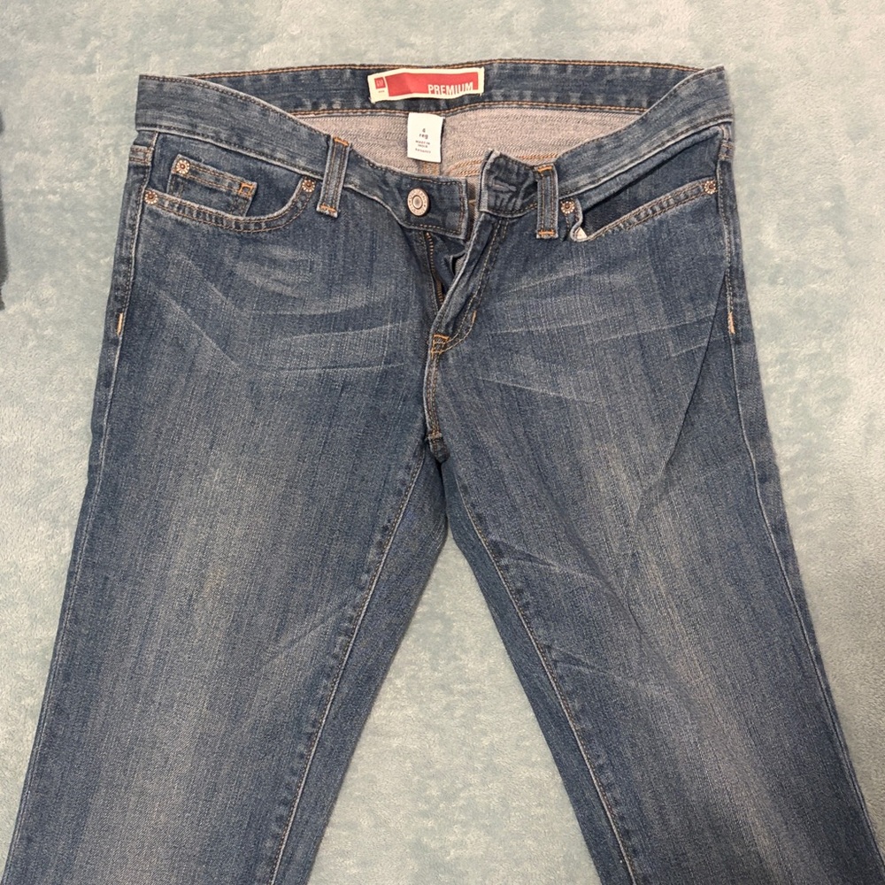 GAP Women's Classic Blue Skinny Jeans